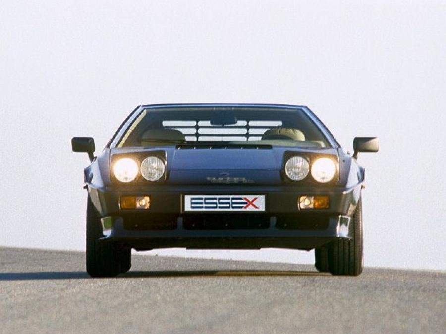  Lotus Essex Turbo Esprit 1980 года  (фото 3 из 4)